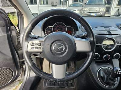 Mazda 2 1.6TD 90cv Sporty Grigio usata Torino