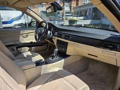 BMW Serie 3 320d 320 320d Coupe Attiva 177cv Nero usata Torino