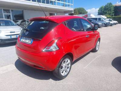 Lancia Ypsilon 1.2 BENZINA/GPL 69CV Rosso usata Pisa