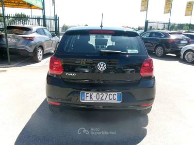 Volkswagen Polo POLO 1.0 MPI 75CV 5 PORTE COMFORTLINE EURO 6 Nero usata Giugliano in Campania