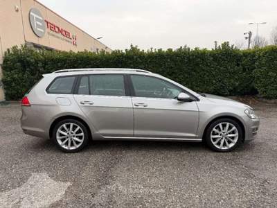 Volkswagen Golf 1.6 TDI 110 CV DSG Highline BMT Grigio usata Brescia