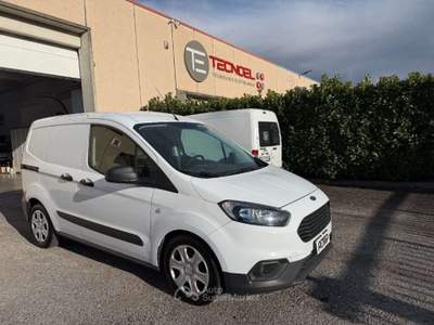 Ford Tourneo Courier 1.5 TDCI 75 CV S&S Plus Bianco usata Brescia