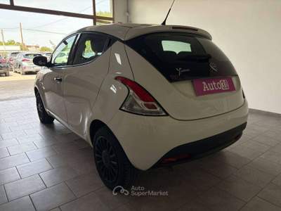 Lancia Ypsilon Ypsilon III 2019 1.2 Elefantino Blu SENZA OBBLIGO DI FINANZIAMENTO Bianco usata Terracina