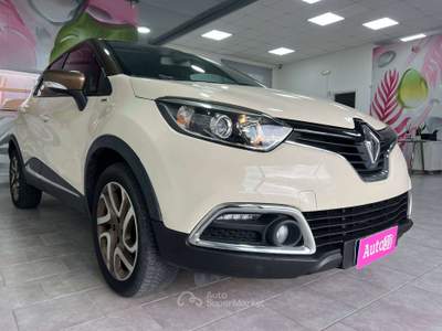 Renault Captur Captur 1.5 dci Iconic 110cv SENZA OBBLIGO DI FINANZIAMENTO Beige usata Terracina
