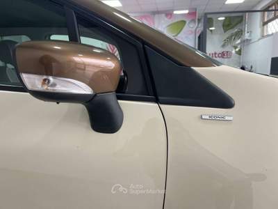 Renault Captur Captur 1.5 dci Iconic 110cv SENZA OBBLIGO DI FINANZIAMENTO Beige usata Terracina