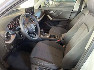 Audi Q2 35 TDI S tronic Business Advanced Bianco usata Lucca