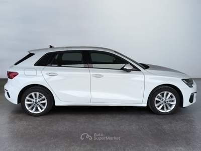 Audi A3 30 g-tron S tronic Business Bianco usata Lucca