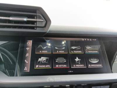 Audi A3 30 g-tron S tronic Business Bianco usata Lucca