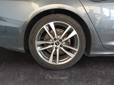 Audi A6 5ª serie 40 2.0 TDI quattro ultra S tronic S line edition Grigio usata Lucca
