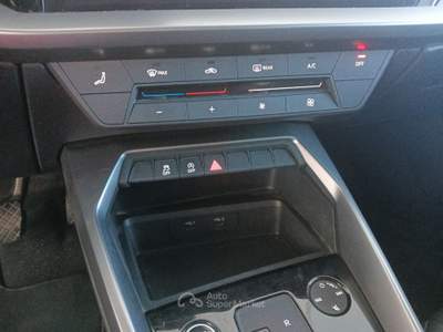 Audi A3 A3 SPB 35 TFSI S tronic Business Bianco usata Lucca