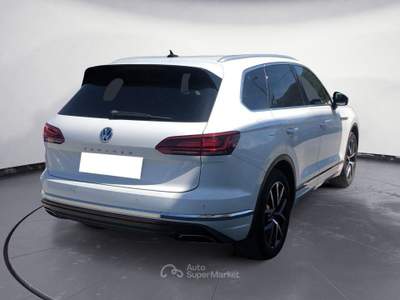 Volkswagen Touareg Touareg 3.0 V6 TDI SCR Advanced R line Bianco usata Lucca