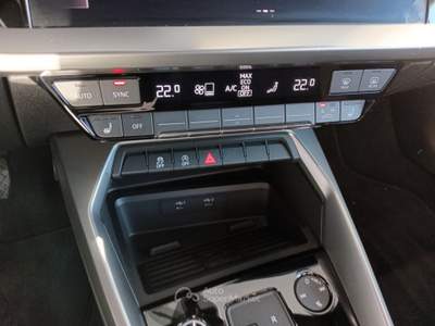 Audi A3 Sedan 35 TDI S tronic S line Edition Nero usata Lucca