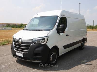 Renault Master Master T35 2.3 dCi 135 PM-TM Furgone Ice Bianco usata Milano
