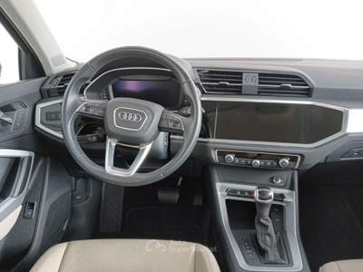Audi Q3 2.0 35 TDI S Tronic Business Advanced Argento usata Lucca