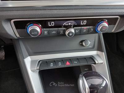 Audi Q3 2.0 35 TDI S Tronic Business Advanced Argento usata Lucca