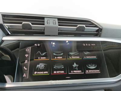Audi Q3 2.0 35 TDI S Tronic Business Advanced Bianco usata Lucca
