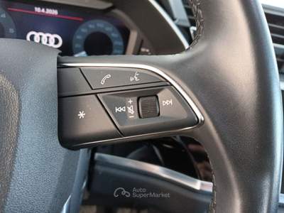 Audi Q3 2.0 35 TDI S Tronic Business Advanced Bianco usata Lucca