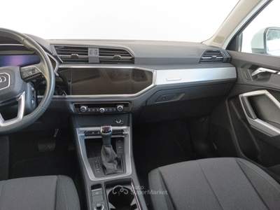 Audi Q3 2.0 35 TDI S Tronic Business Advanced Bianco usata Lucca
