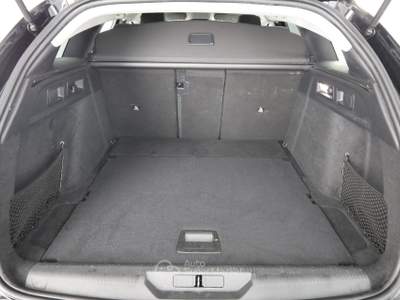 Peugeot 308 308 BlueHDi 130 S&S EAT8 SW Allure Nero usata Milano