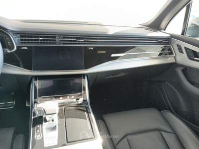 Audi Q7 50 TDI quattro tiptr S line edition Blu/Azzurro usata Lucca