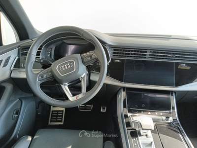 Audi Q7 50 TDI quattro tiptr S line edition Blu/Azzurro usata Lucca