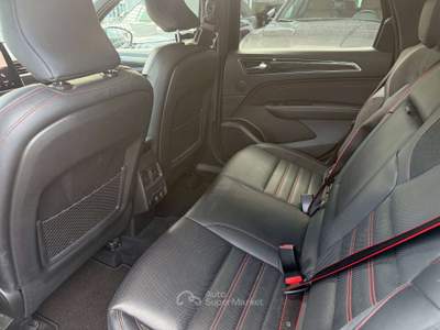 Renault Arkana 1.6 E-Tech full hybrid R.S. Line 145cv Nero usata Lallio