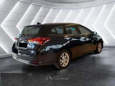 Toyota Auris 2.0 D-4D LOUNGE Argento usata Rho