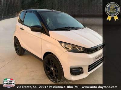 Aixam City 8cv Bianco usata Rho
