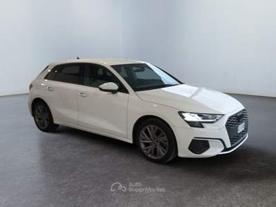 Audi A3 4ª serie SPB Sportback 35 TDI S tronic Business Bianco usata Lucca