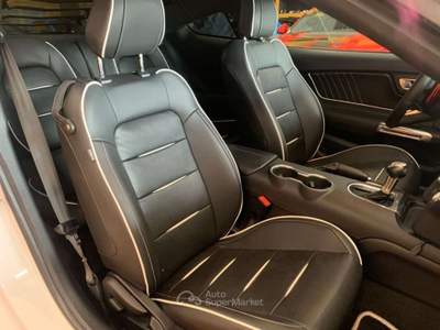 Ford Mustang Fastback 2.3 EcoBoost Automatica Full Bianco usata Rho
