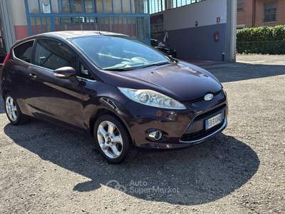 Ford Fiesta 3 porte Bz.- GPL Titanium Rosso usata Ravenna