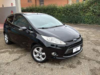 Ford Fiesta 5p. Titanium Nero usata Ravenna