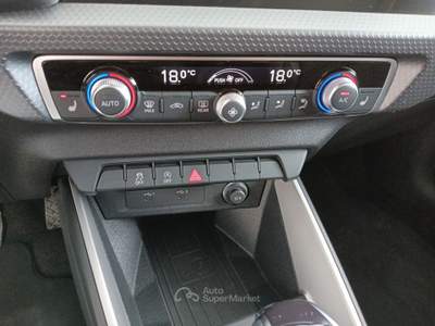 Audi A1 A1 allstreet 30 1.0 tfsi Business 116cv s tronic Bianco usata Lucca