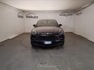 Porsche Macan 2.0 PDK Nero usata Lucca