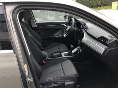 Audi Q3 35 TDI S tronic S Line Edition Grigio usata Lucca