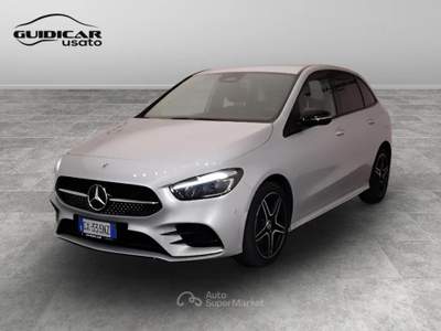 Mercedes-Benz Classe B 250 e Plug-In-Hybrid Advanced Plus AMG Line Speedshift DCT AMG 8G Argento usata Lucca
