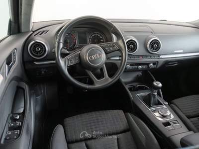 Audi A3 1.6 TDI Sport Argento usata Lucca