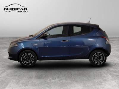 Lancia Ypsilon 1.2 Ecochic Gold Blu/Azzurro usata Lucca