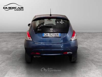 Lancia Ypsilon 1.2 Ecochic Gold Blu/Azzurro usata Lucca