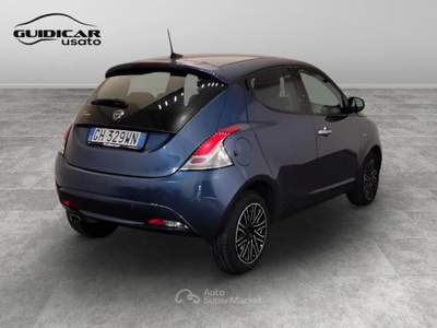 Lancia Ypsilon 1.2 Ecochic Gold Blu/Azzurro usata Lucca