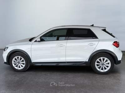 Audi A1 A1 allstreet 30 1.0 tfsi Business 116cv s tronic Bianco usata Lucca