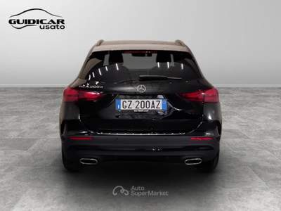 Mercedes-Benz GLA 200 D AMG Line Advanced Plus 8G-DCT Nero usata Lucca