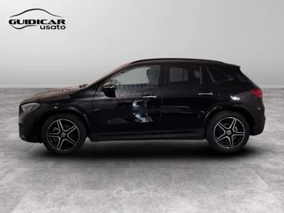 Mercedes-Benz GLA 200 D AMG Line Advanced Plus 8G-DCT Nero usata Lucca