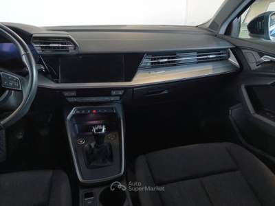 Audi A3 30 TDI S line Edition Nero usata Lucca