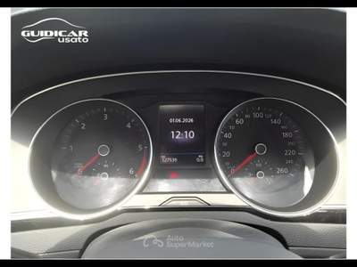 Volkswagen Passat 2.0 TDI SCR EVO Business DSG Grigio usata Lucca