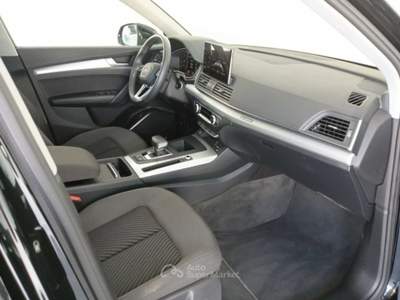 Audi Q5 2ª serie SPB Sportback 40 TDI quattro S tronic Business Advanced Nero usata Lucca