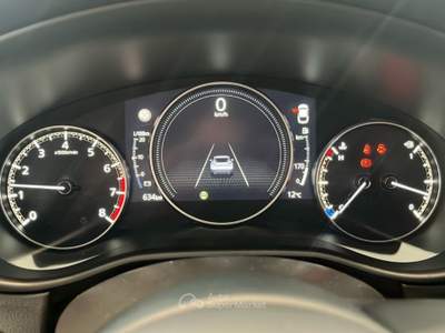 Mazda CX-30 e-Skyactiv-G M Hybrid 2WD Centre Line Bianco usata Lucca