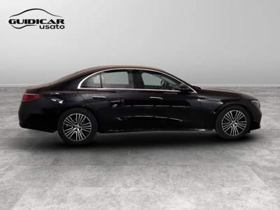 Mercedes-Benz Classe E 200 d Advanced 9G-Tronic Nero usata Lucca