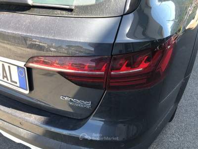 Audi A4 2ª serie 40 TDI 204 CV S tronic Identity Contrast Grigio usata Lucca