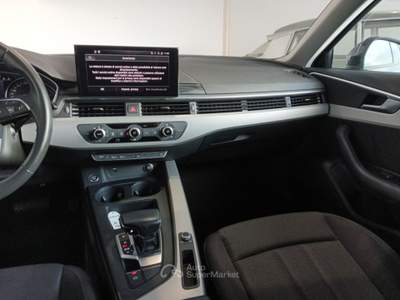 Audi A4 Avant 2.0 30 TDI S Tronic Business Grigio usata Lucca